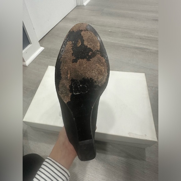 Vintage Balenciaga Suede Boot - Picture 4 of 9